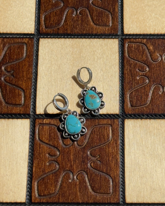 The Roamy Huggie Hoops