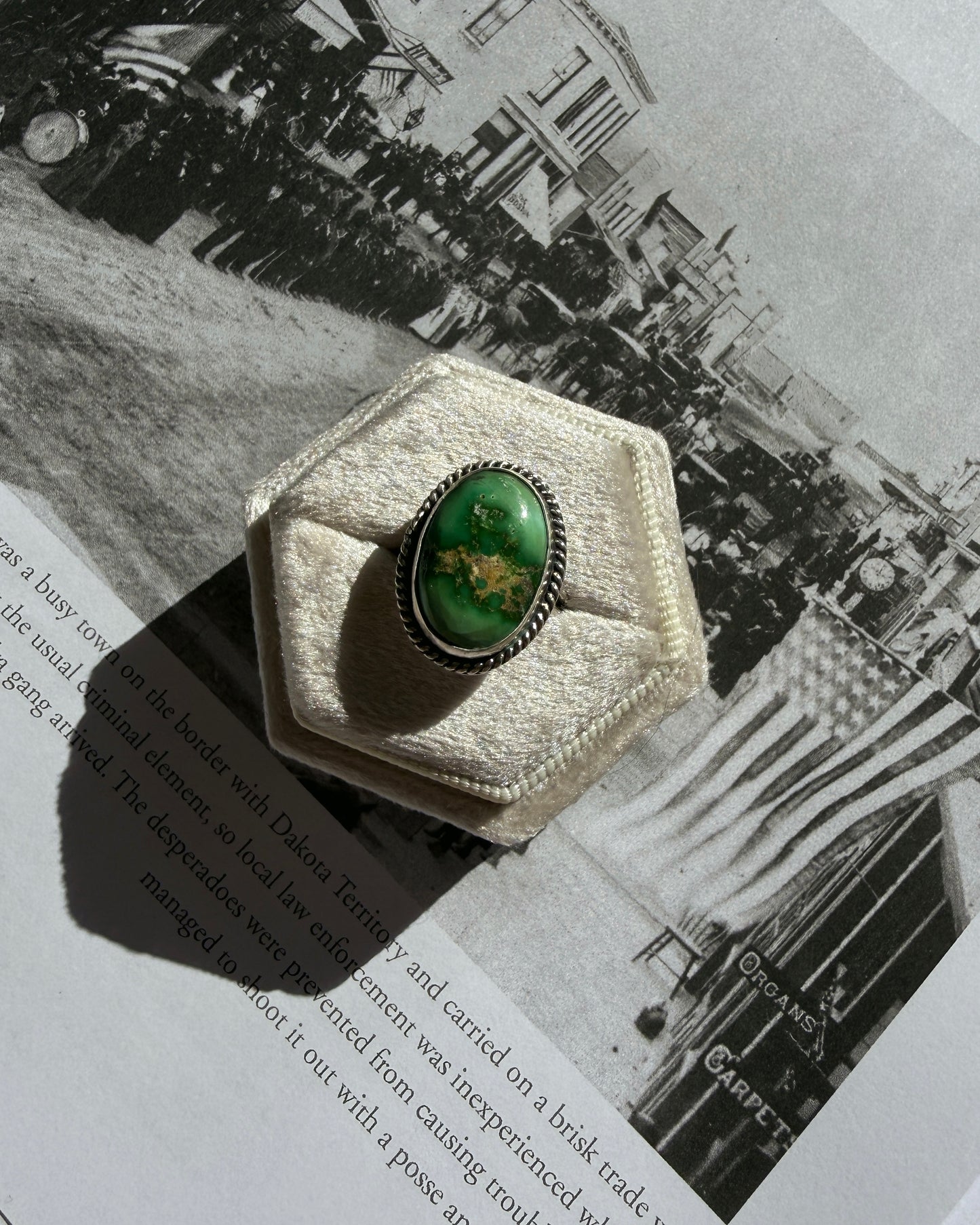 The Quin Ring - Size 6.5